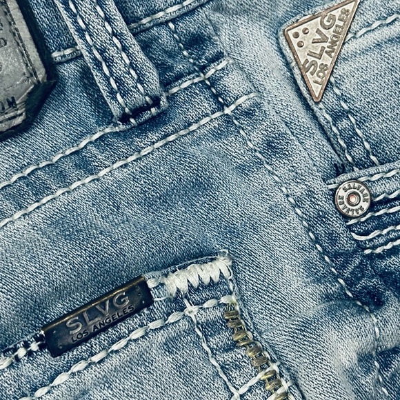 👖🦋 BUCKLE SALVAGE “Havoc” Slim Straight Jeans | Lt. Wash Distressed Women’s 29S - Picture 7 of 9